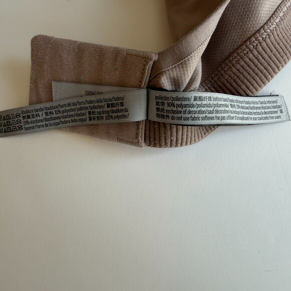Victoria's Secret VSX Incredible Max™ Sports Bra 32DD Barest Taupe - Picture 9 of 12